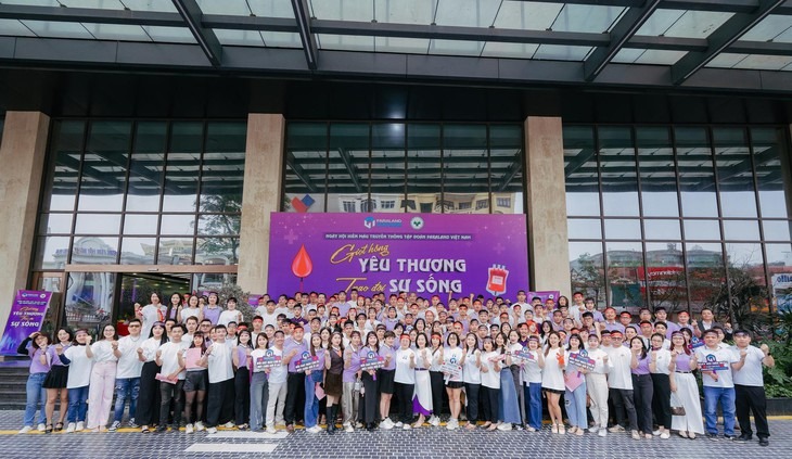 nhà đầu tư bds faraland